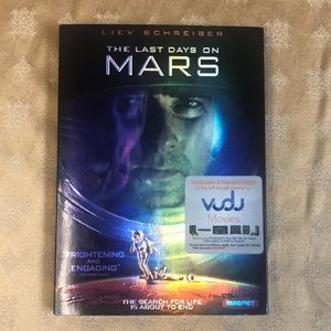 New, factory sealed frightening DVD featuring Liev Schreiber. Halloween video!